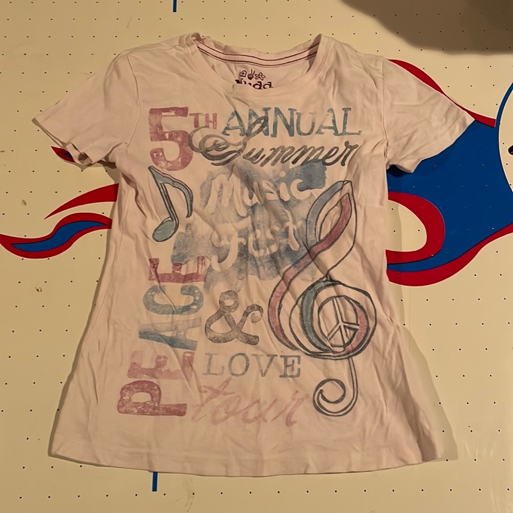Mudd brand. Girls size 7-8 shirt